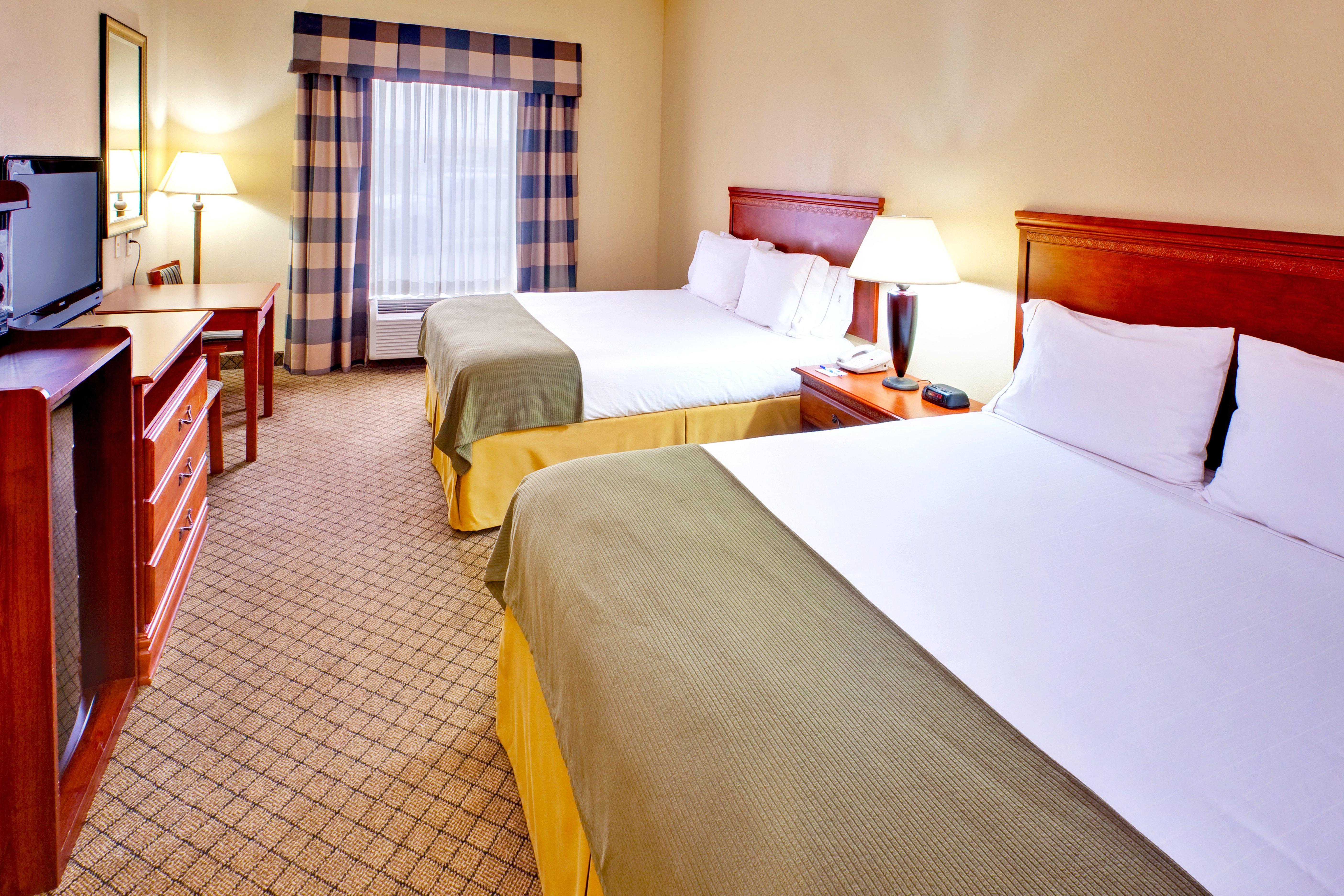 Holiday Inn Express Greenwood Room photo